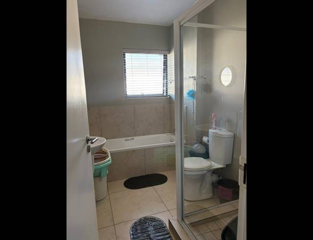 3 BEDROOM SECTIONAL TITLE FOR SALE IN NAHOON